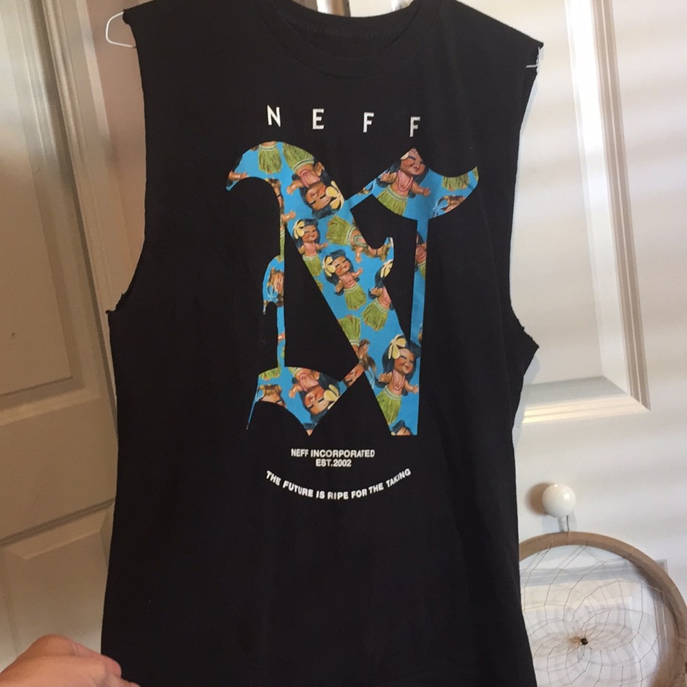 Black Neff hula girl cut off sleeves T-shirt